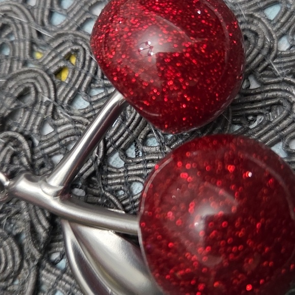 Cherry Charm Keychain - Gold And Silver - Picture 5 of 5